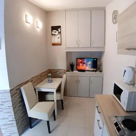 Center Tomislav Apartment *