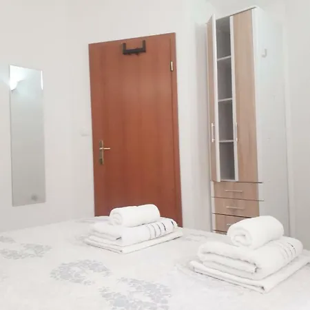 Apartment Center Tomislav *